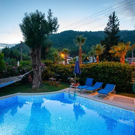 Diva Icmeler Daily Weekly Villa